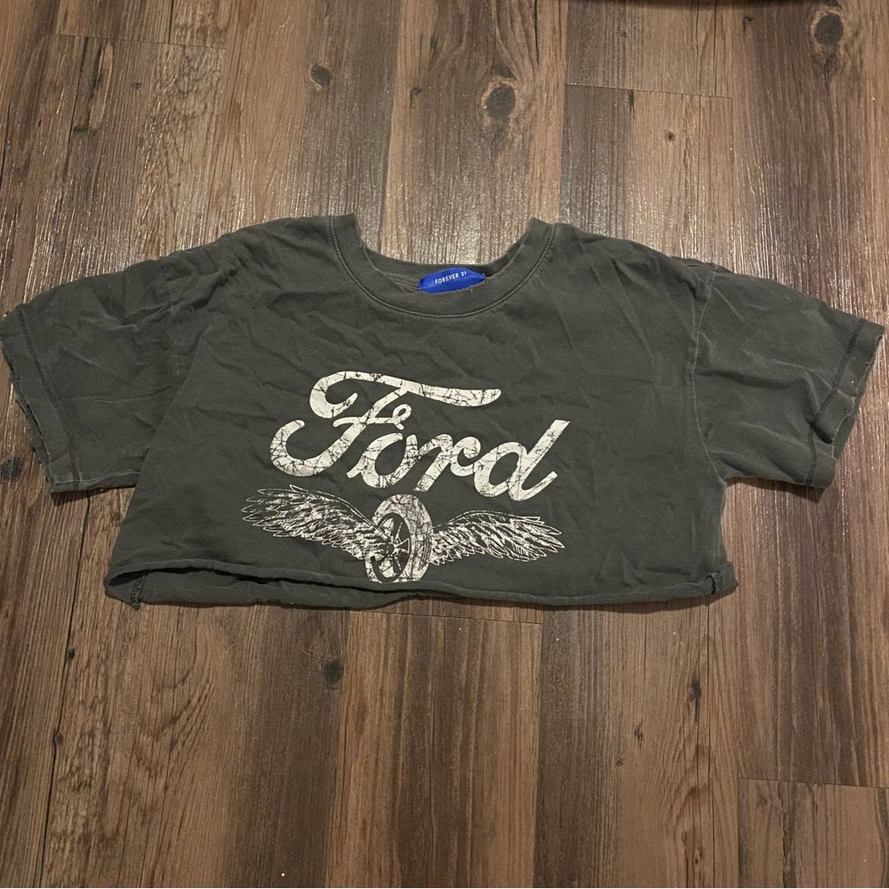 COPY - ford cropped tee
